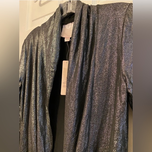 Romeo & Juliet Couture Shimmer Cardigan Top Blouse NWT S Small - Picture 2 of 4